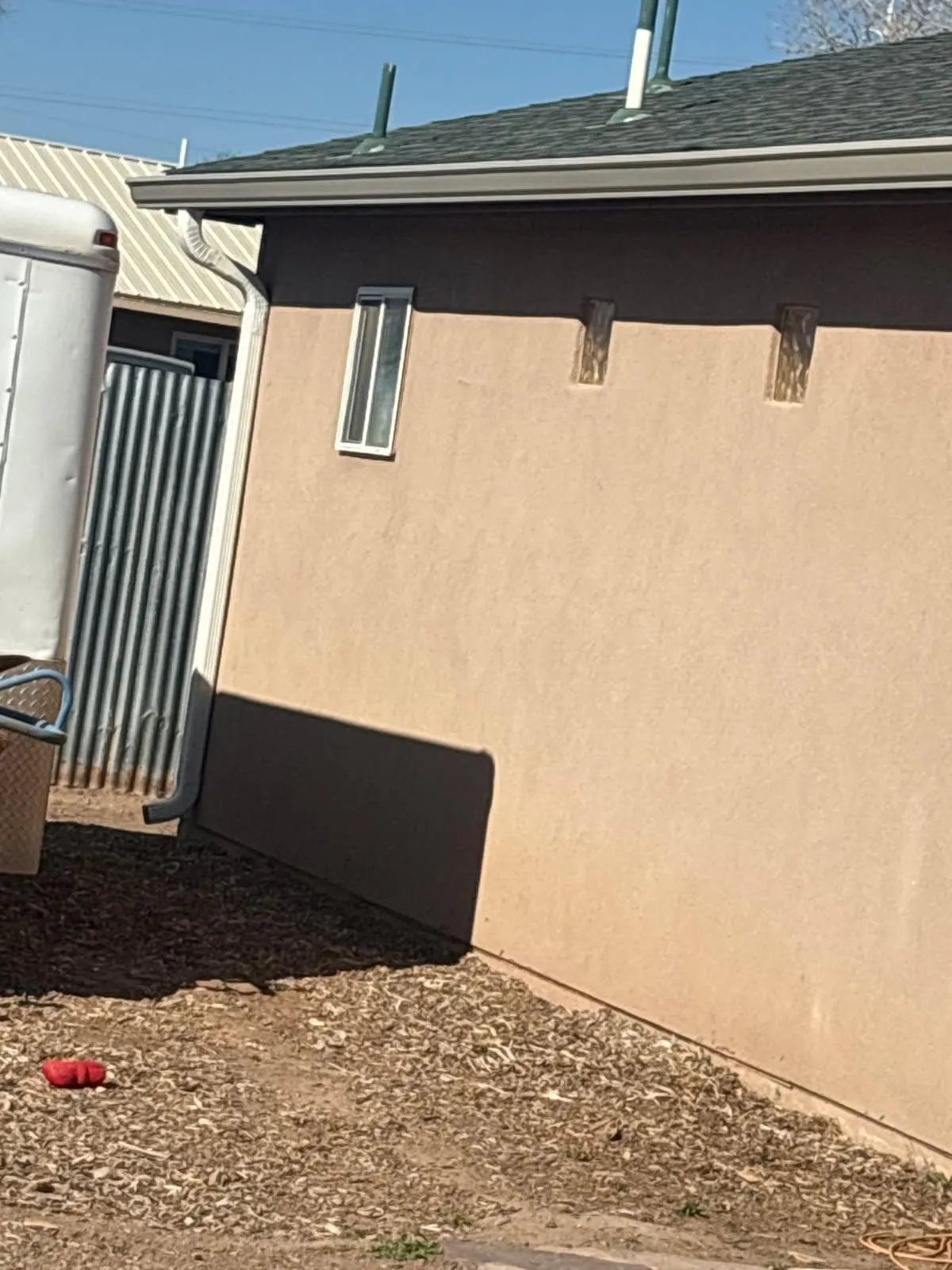 Seamless Rain Gutter Installation Albuquerque