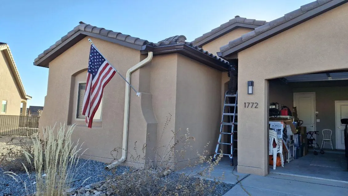 Seamless Rain Gutter Installation Albuquerque