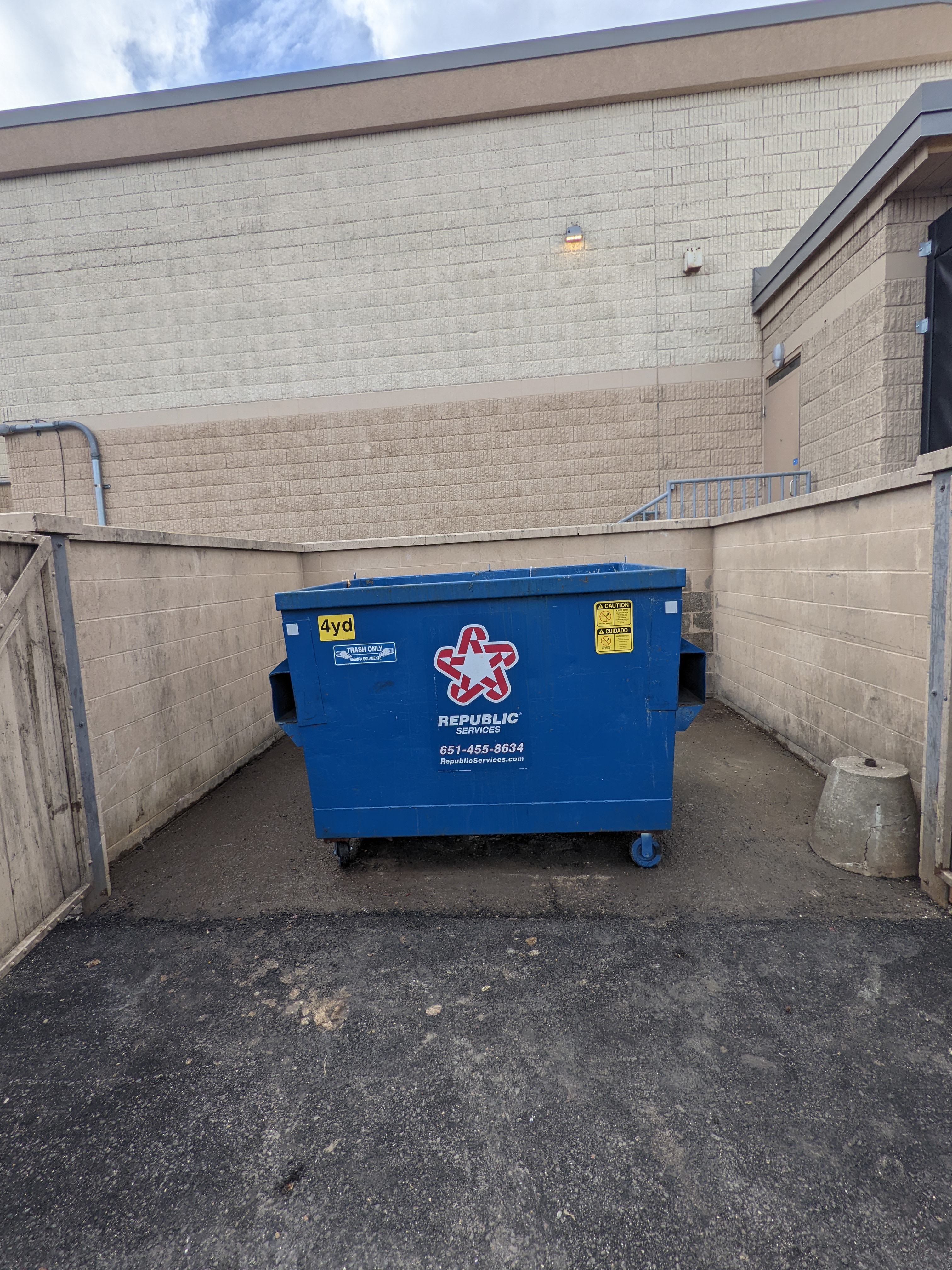 Dumpster Cleaning in Brainerd