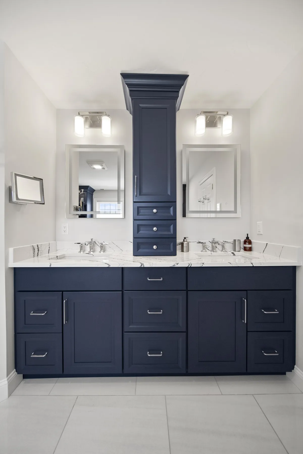 Bathroom vanity cabinets