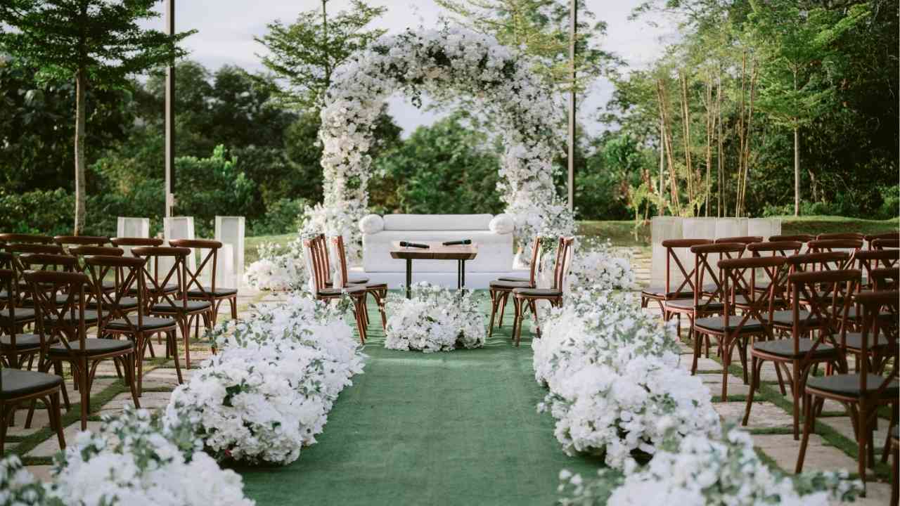 outdoor wedding venues