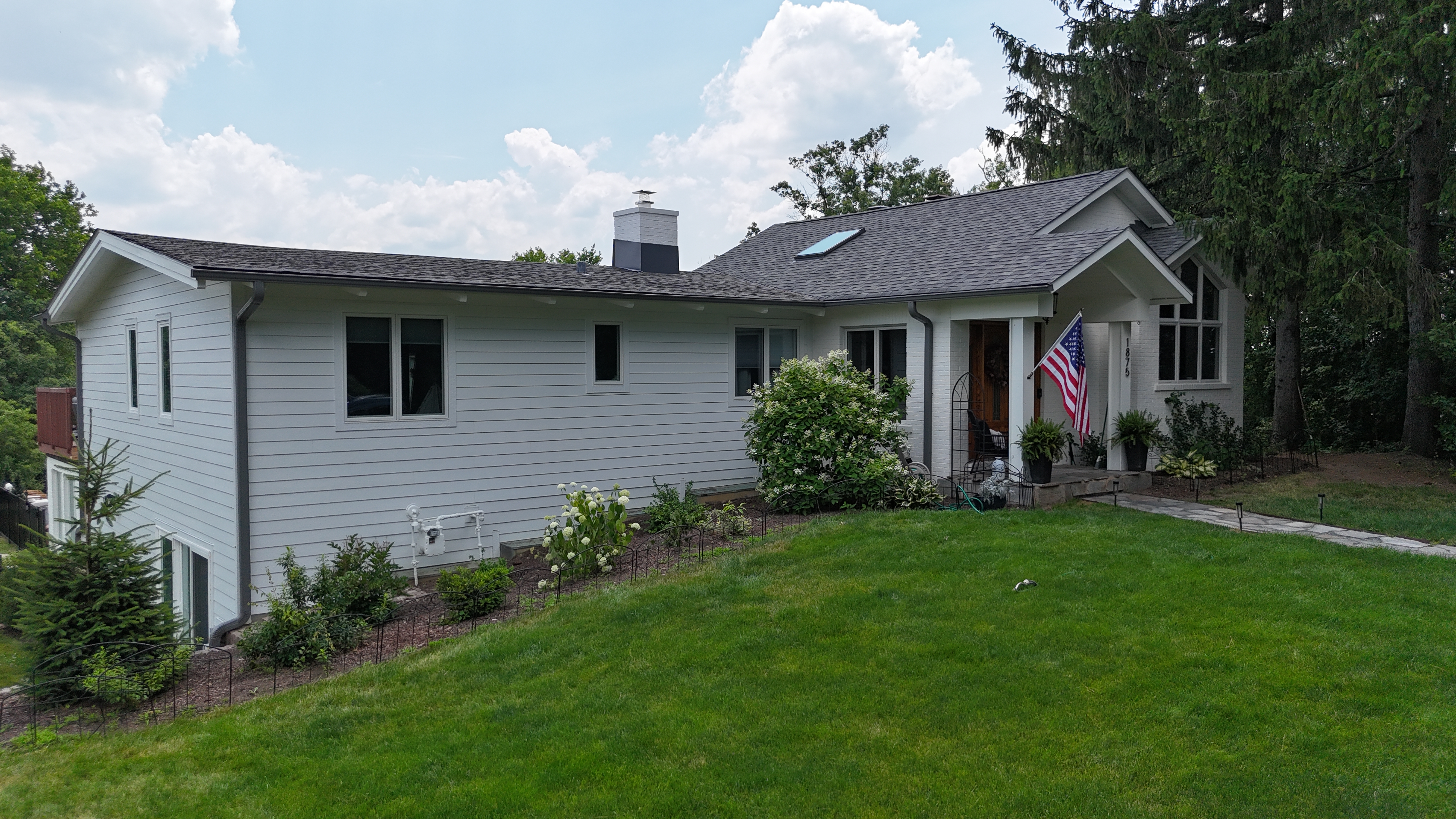 James Hardie siding project in Bannockburn, IL featuring Arctic White siding for a clean, classic, and durable home exterior by Northwind Exteriors