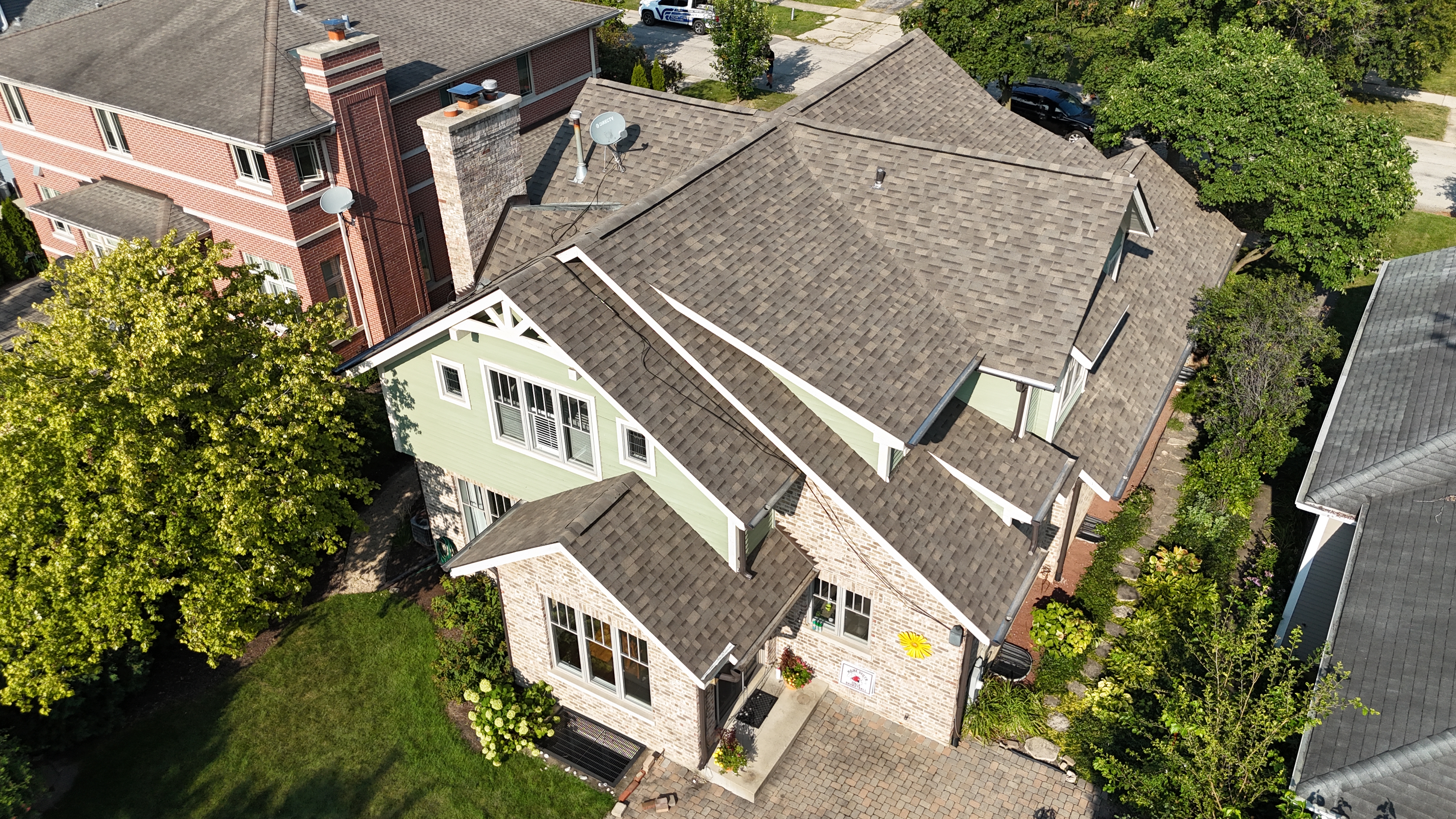 Malarkey Weathered Wood Plus shingle roof installed by Northwind Exteriors on a Park Ridge, IL home, providing reliable protection against Chicagoland weather.