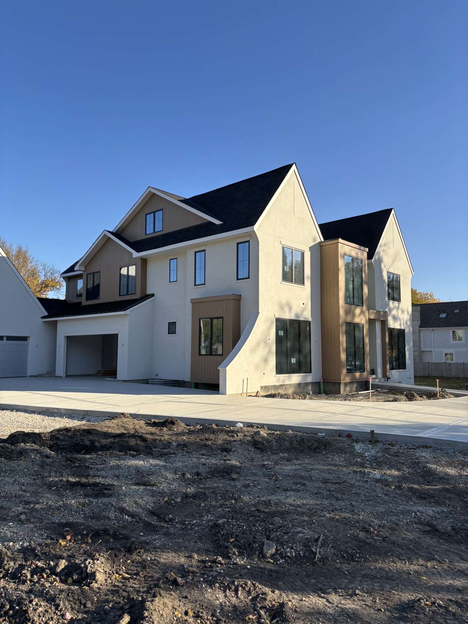 Evening Blue Hardie Siding installed by Northwind Exteriors Park Ridge