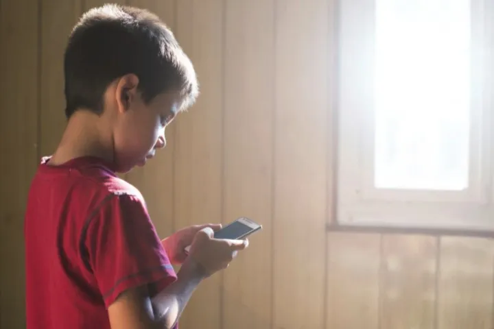 Understanding Text Neck Syndrome in Children: The Rising Concern