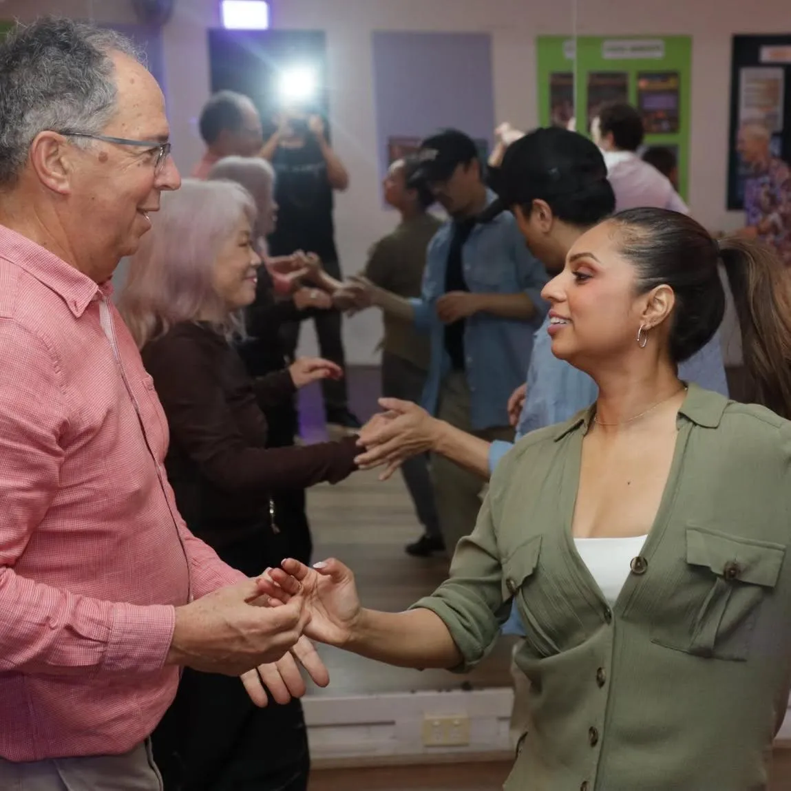 Salsa couple in Sydney