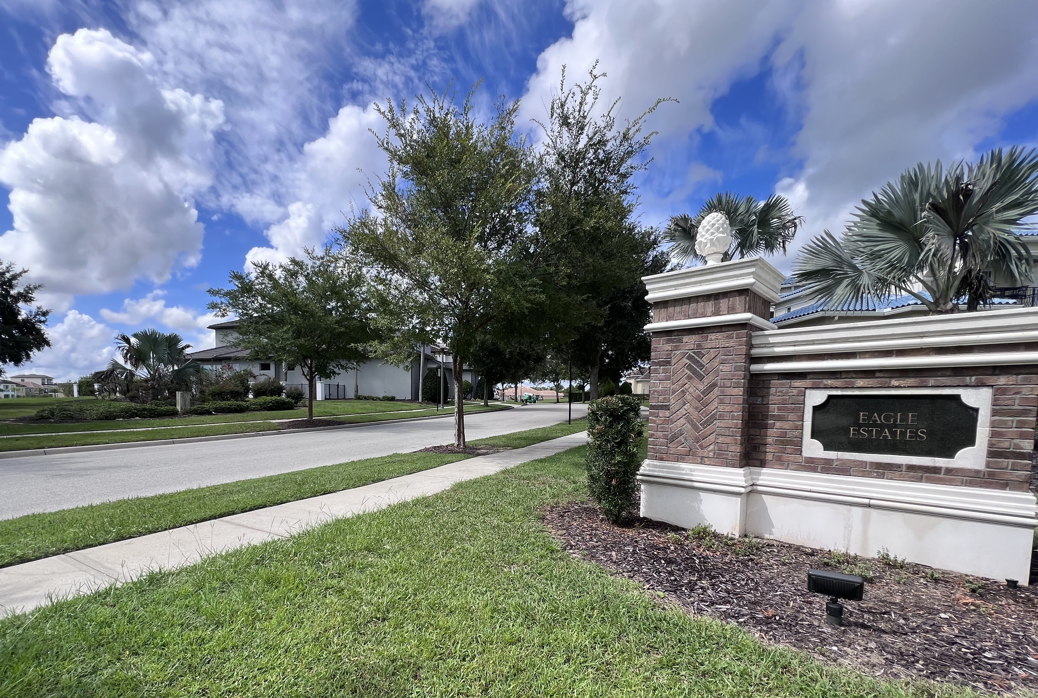 Entrance to Eagle Estates in Reunion Resort