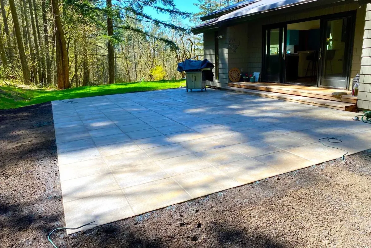 Eugene Concrete builds and installs Patio