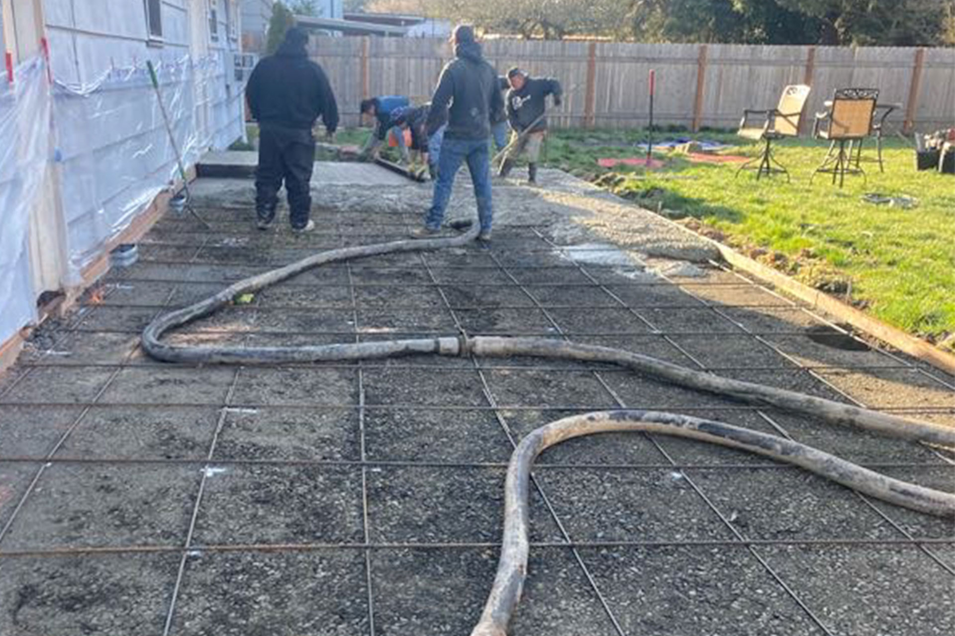 Eugene Concrete builds and installs Driveway