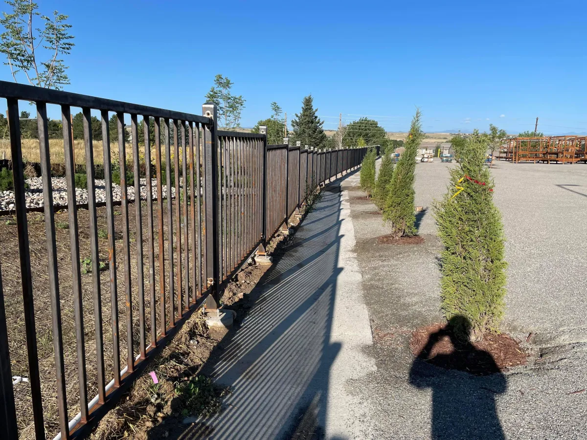 commercial steel fence