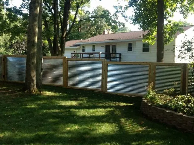 aluminum fence