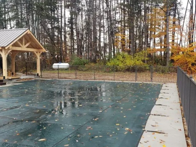 aluminum fence
