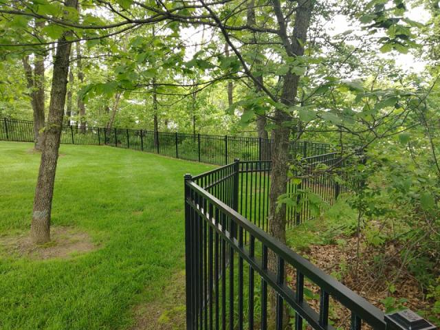 aluminum fence