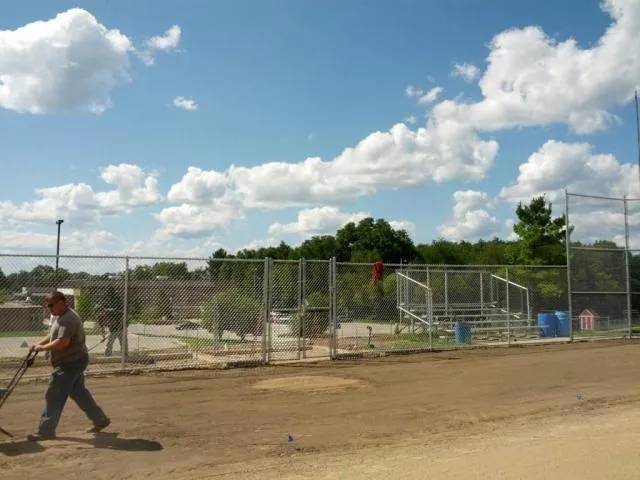 chain link fence
