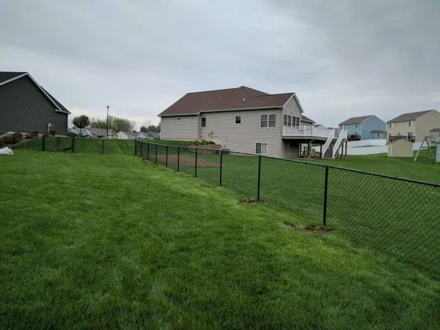 chain link fence