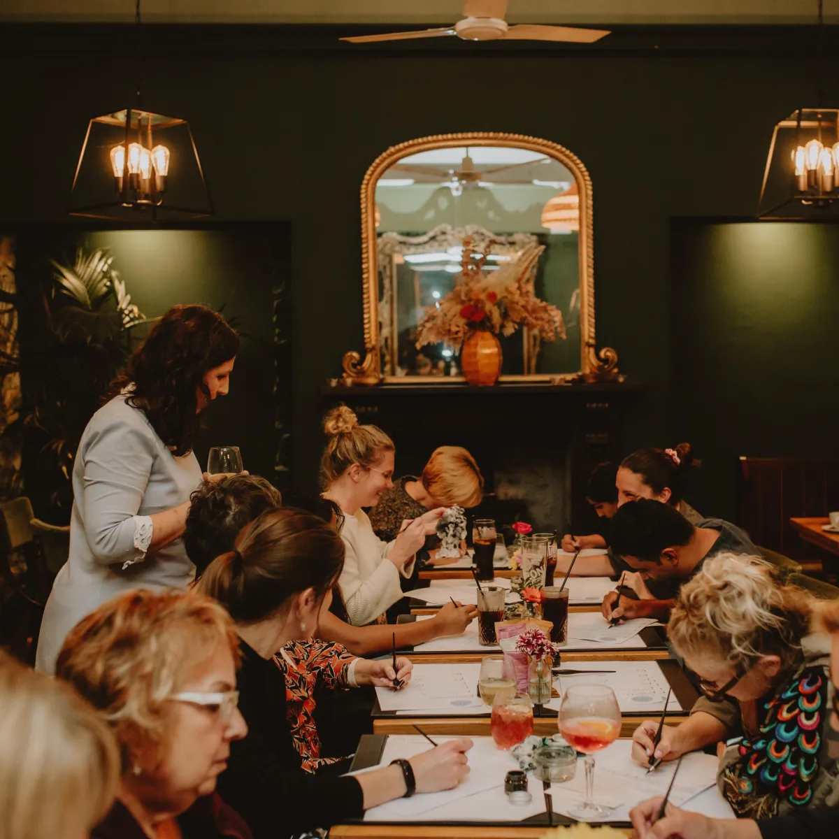 The Oxford Calligrapher running an in-person calligraphy workshop