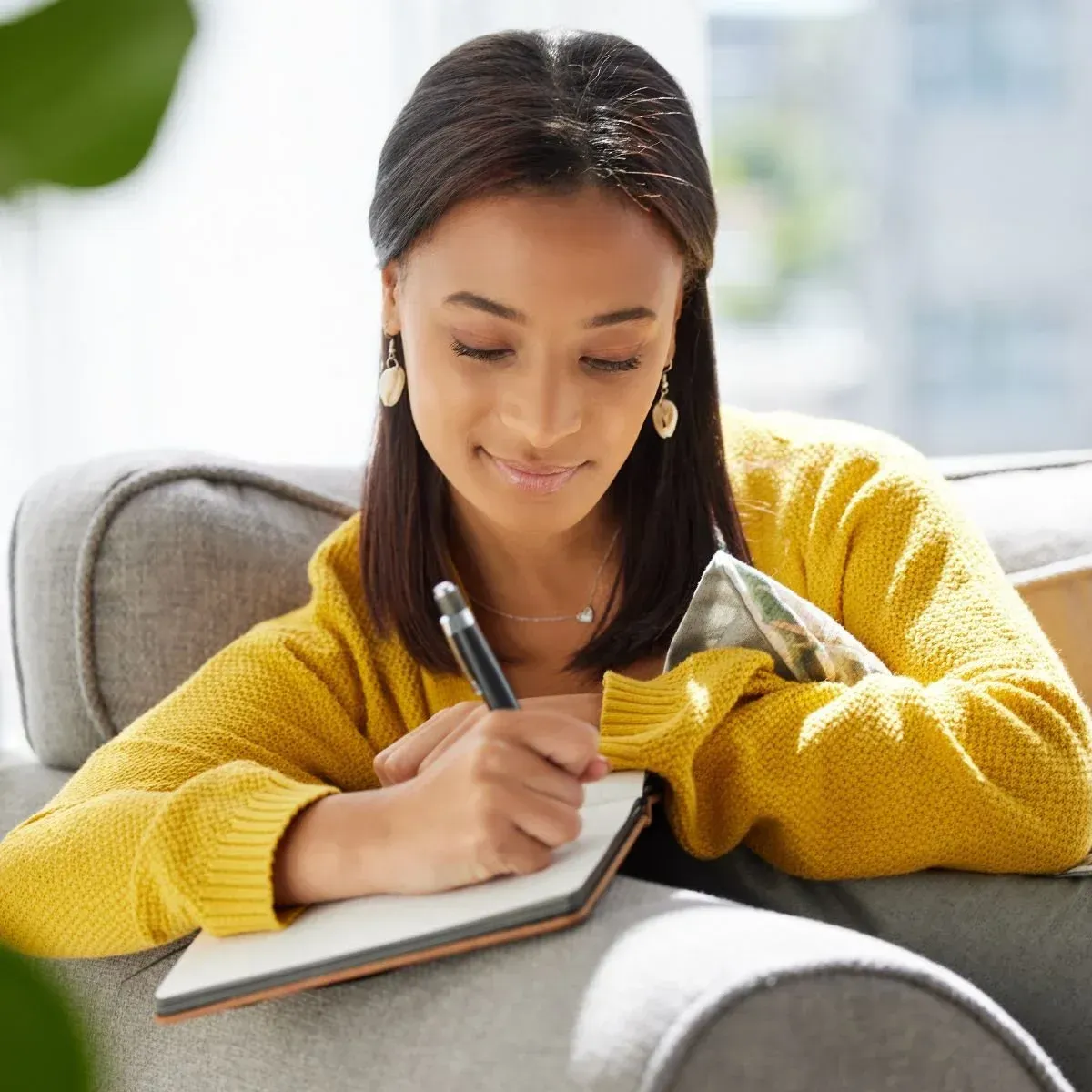 The Anxiety Loop: How Your Thoughts, Body, and Habits Keep Feeding Each Other