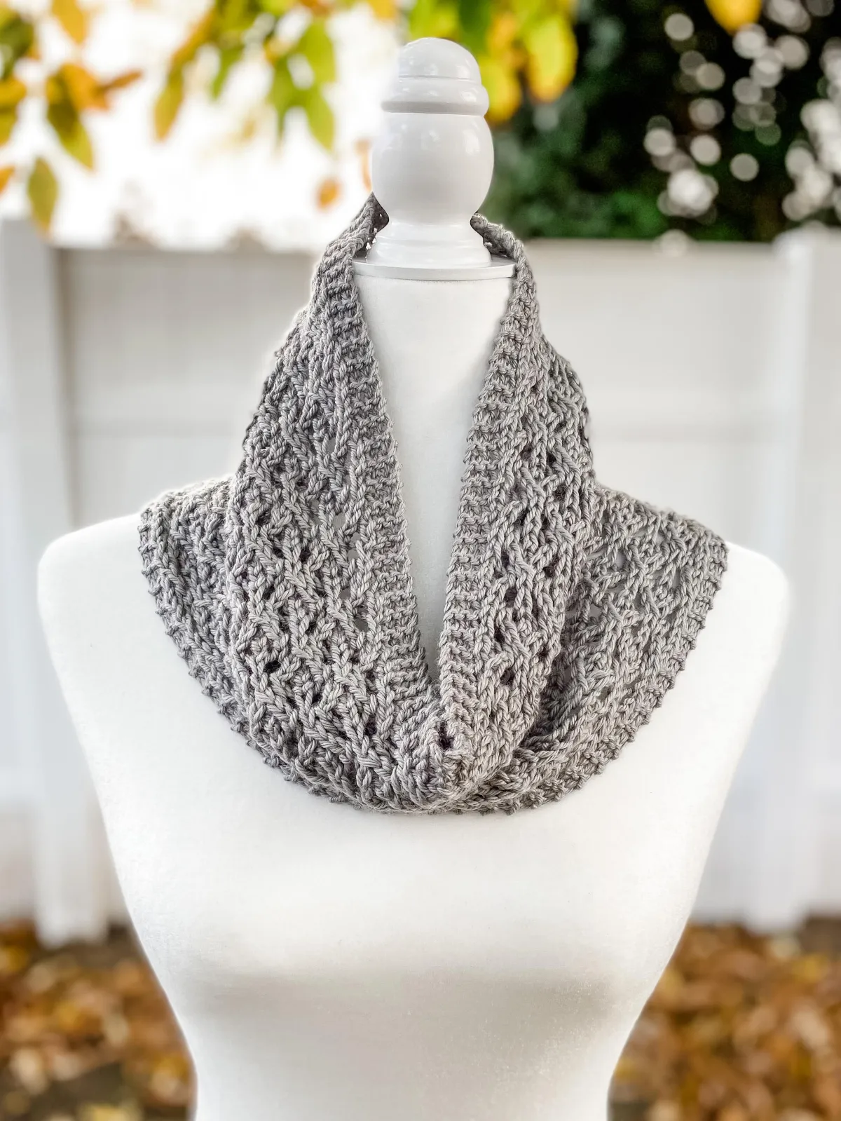 Tudor Lace Cowl Knitting Pattern by Jessica Ays