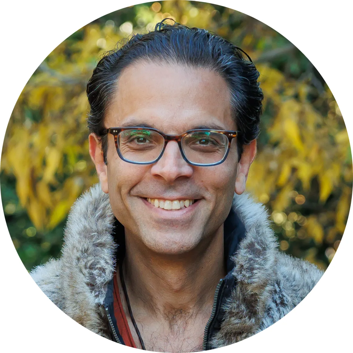 Guide C — Mateo Grey