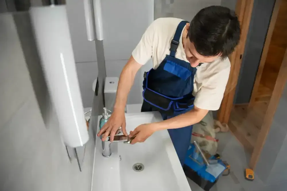 faucet & sink Repair in Clinton Township, MI