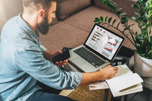 Man using laptop