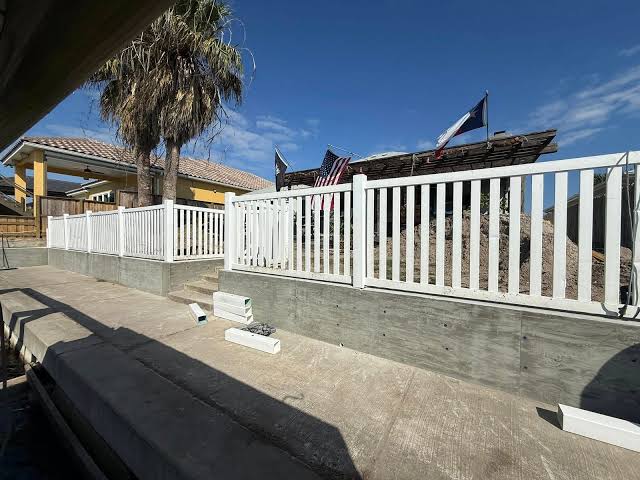 Corpus Christi Concrete builds and installs Pawthway