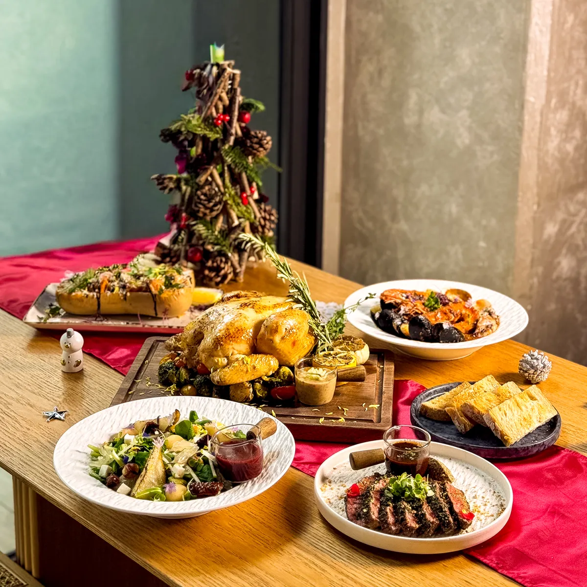 South Side Christmas Set