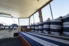 Paradiso Yacht Charters (Interior)