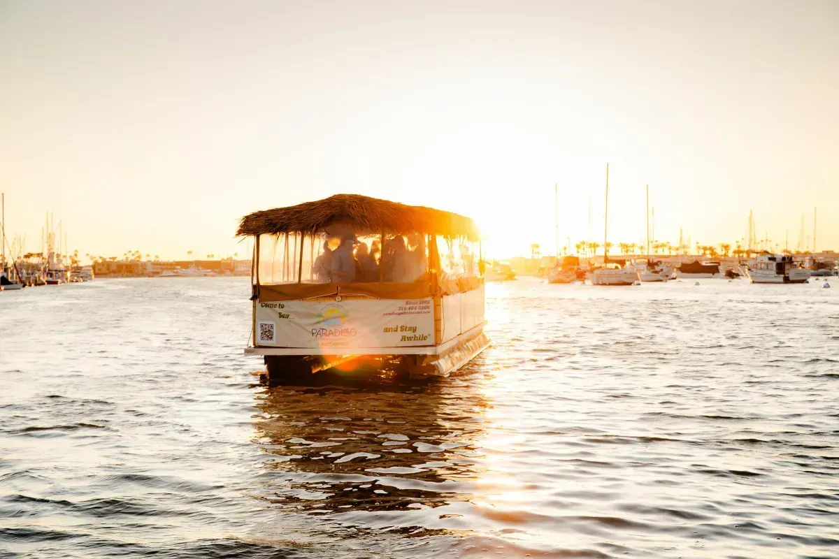 Paradiso Yacht Tiki Cruise