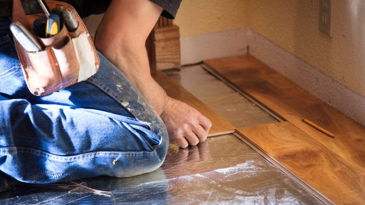 signs of floor damage