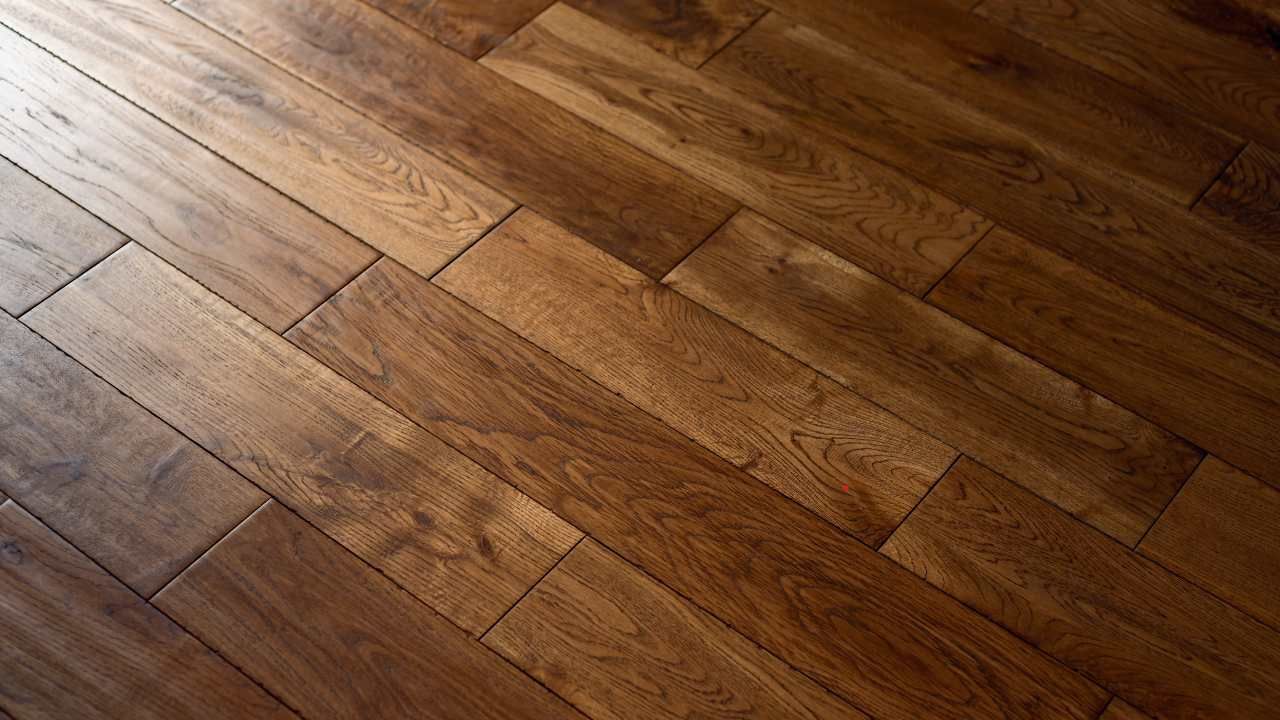 wide vs narrow planks