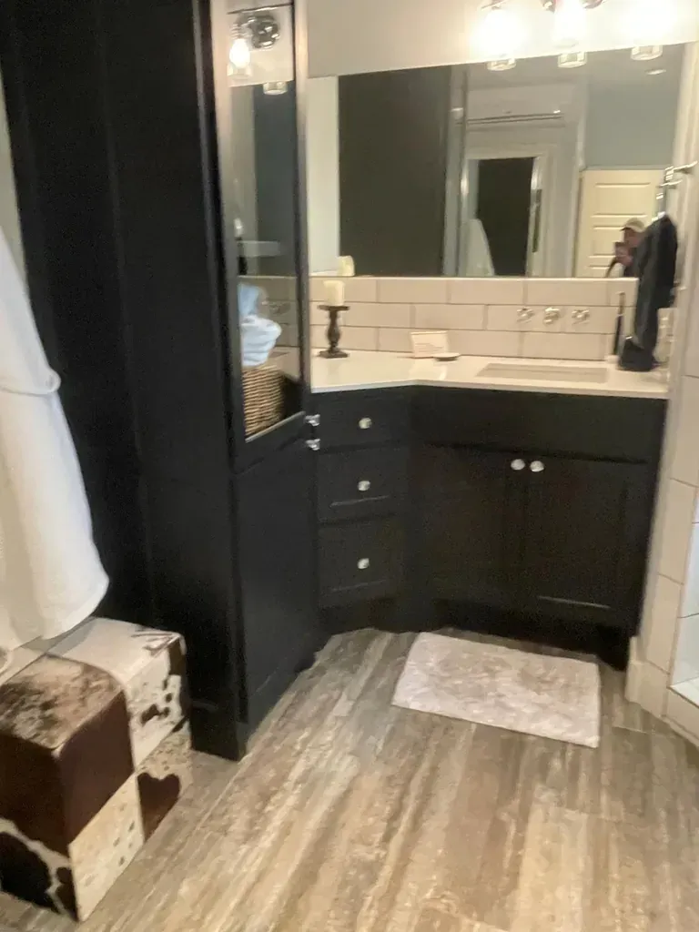 Aaron´s Restoration Con LLC