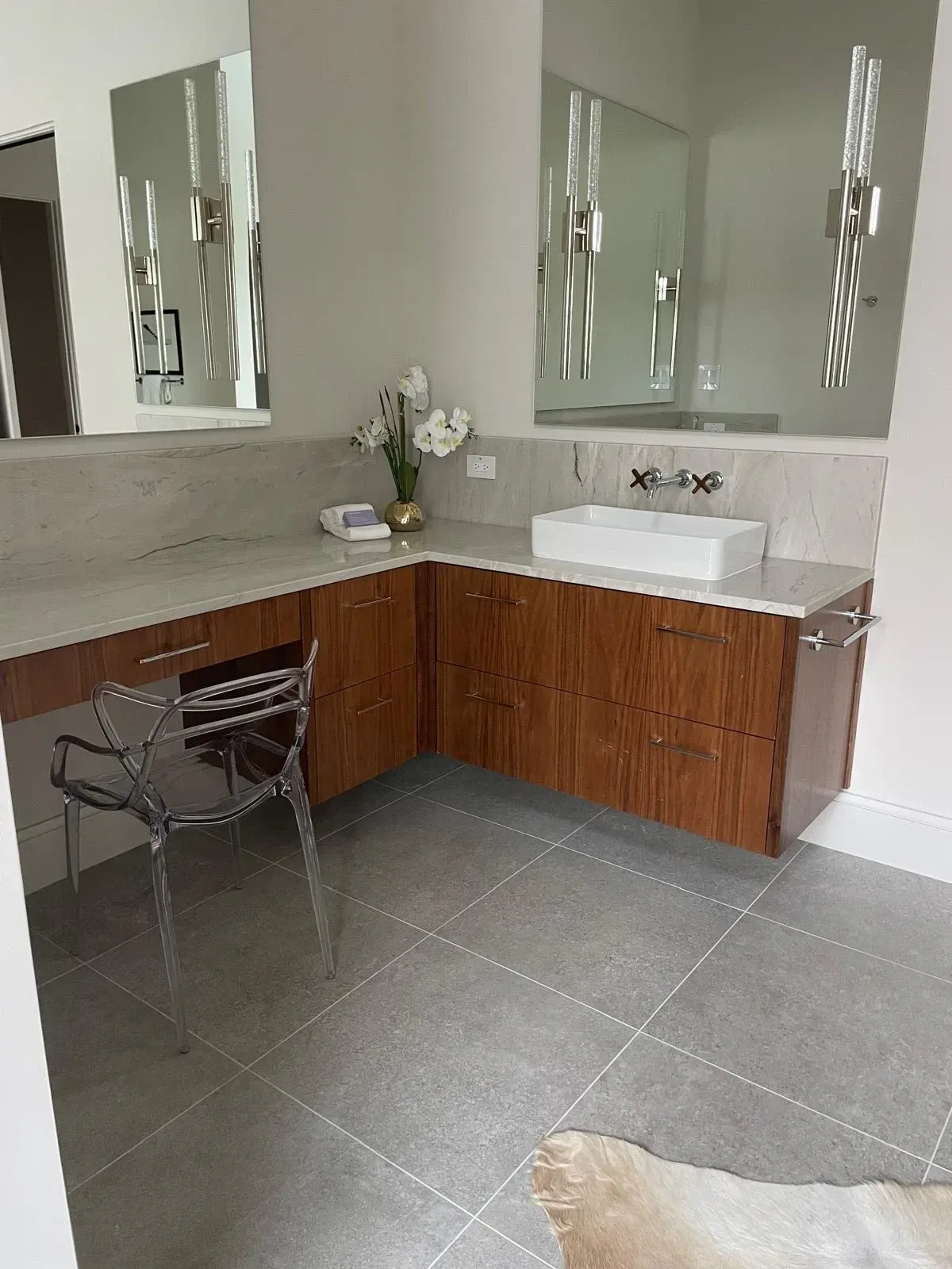 Aaron´s Restoration Con LLC