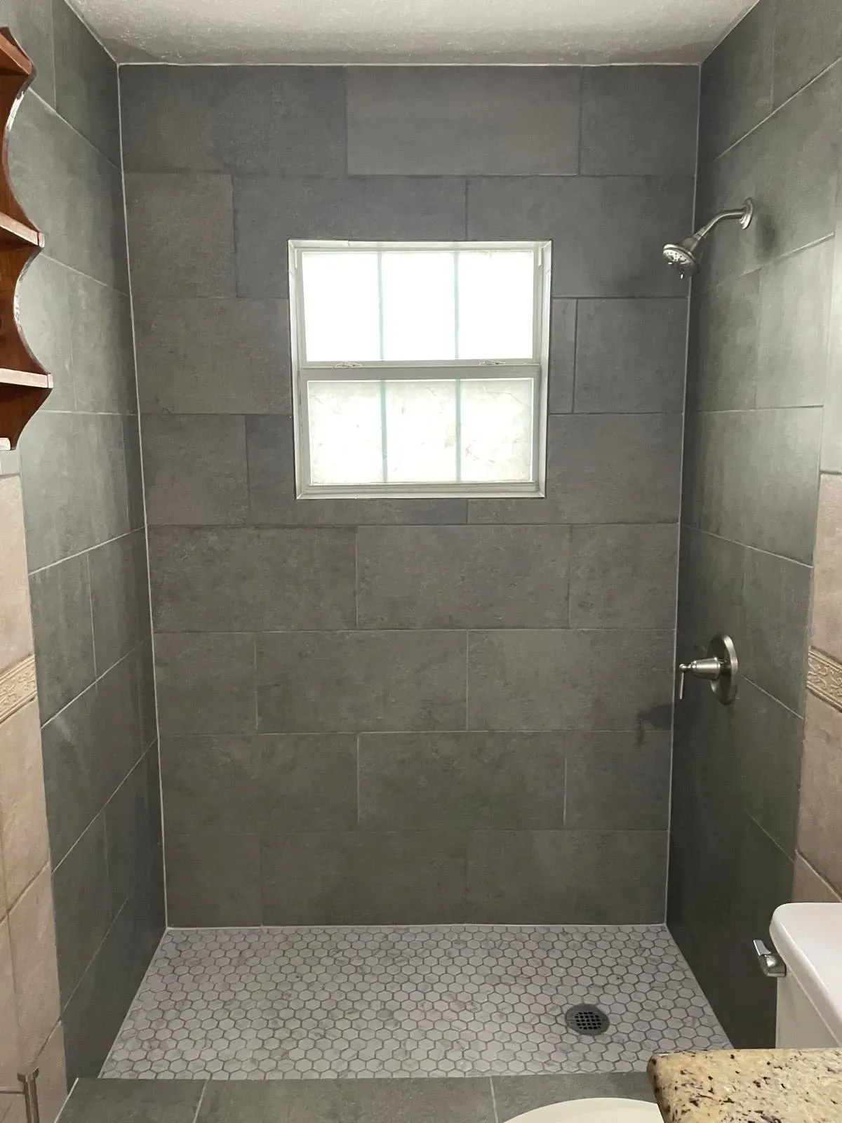 Aaron´s Restoration Con LLC