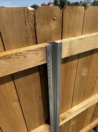 Cedar Privacy Fence in Roseburg, Oregon