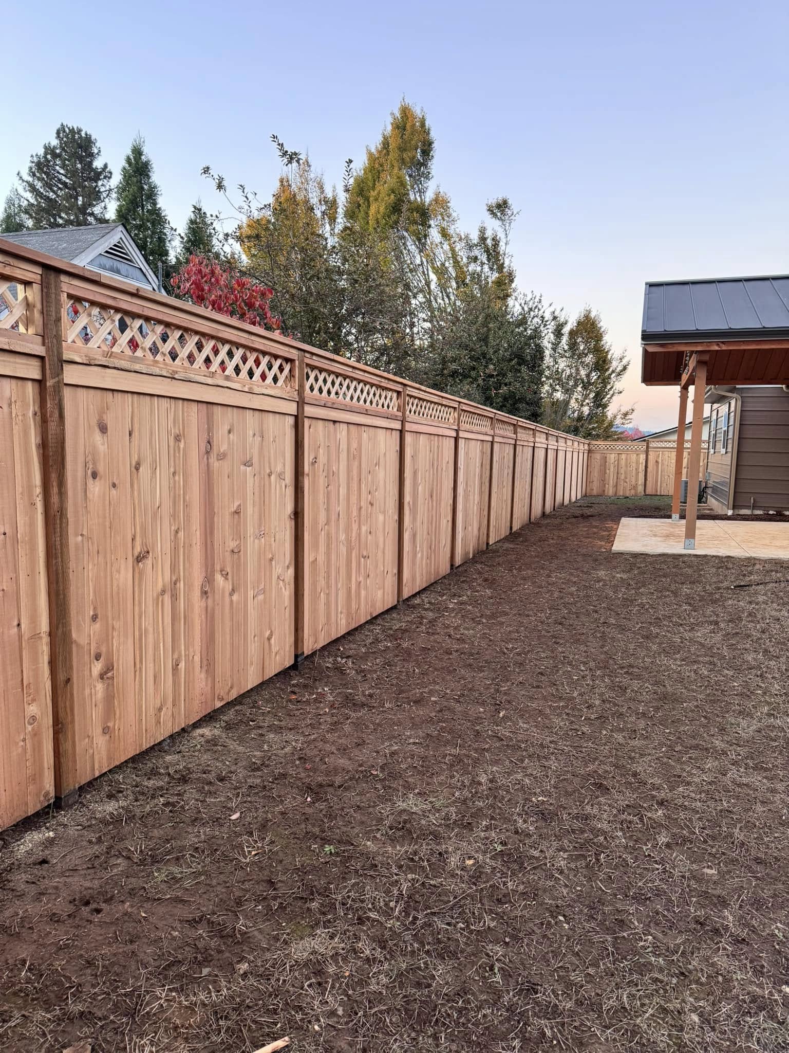 Western Red Cedar Fence with Lattice Top in Roseburg, Oregon