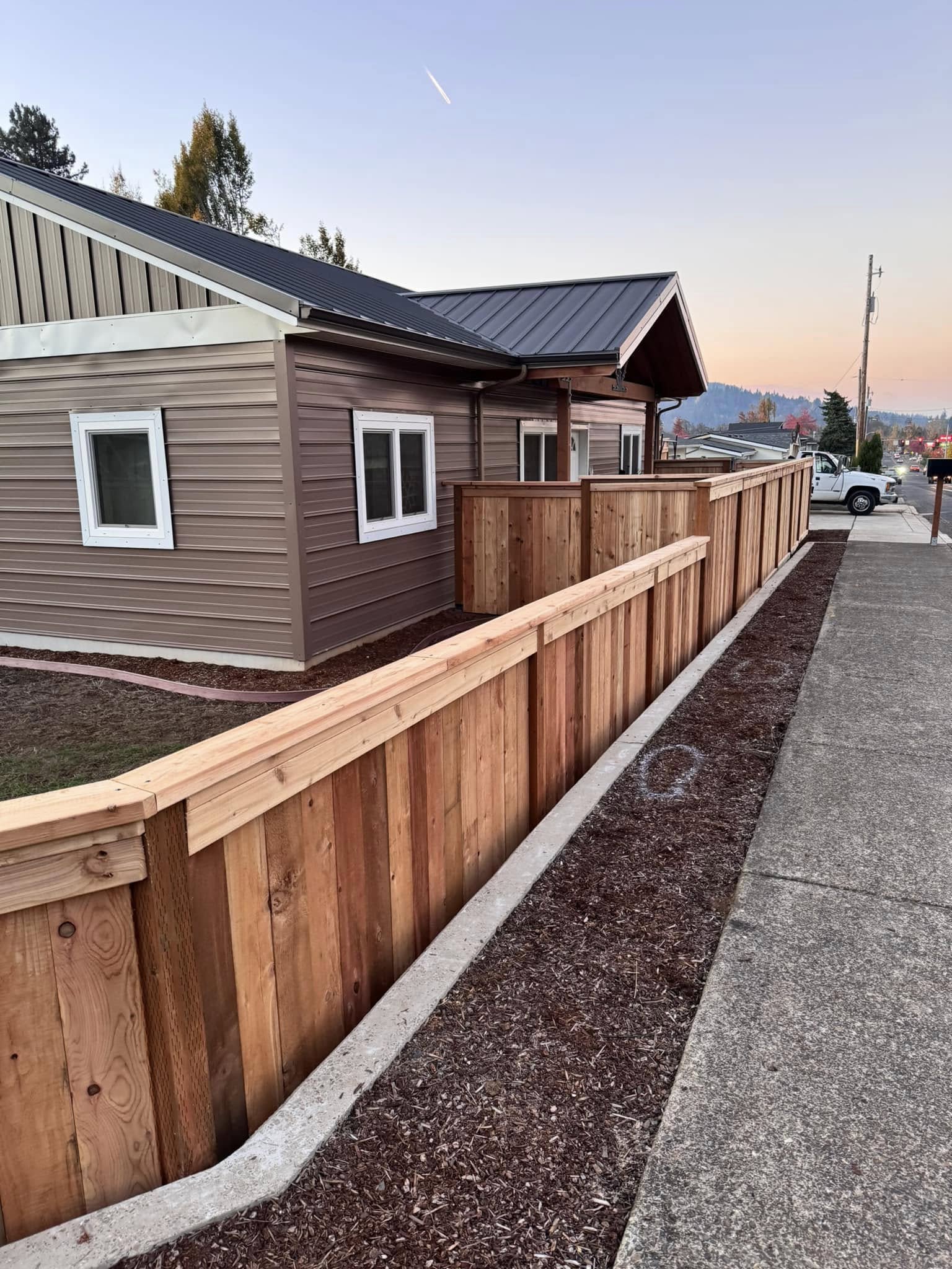 Western Red Cedar Cap & Trim Fence in Cottage Grove, Oregon