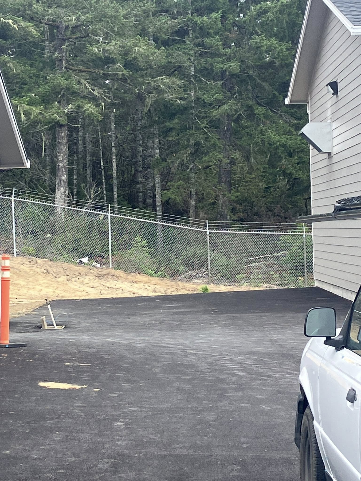 Chain Link Fence in Roseburg, Oregon