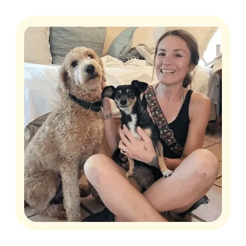 Brooke certified pet sitter providing personalized pet care in Ahwatukee AZ
