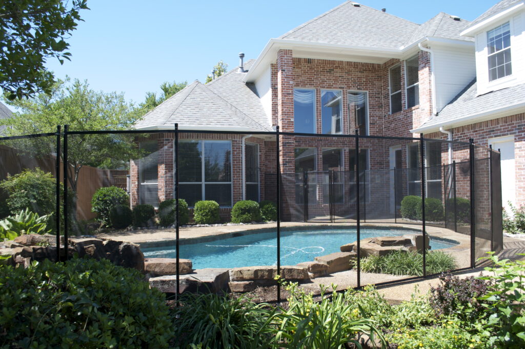 New Braunfels Fencing, install Metal fence in New Braunfels Fencing, Texas