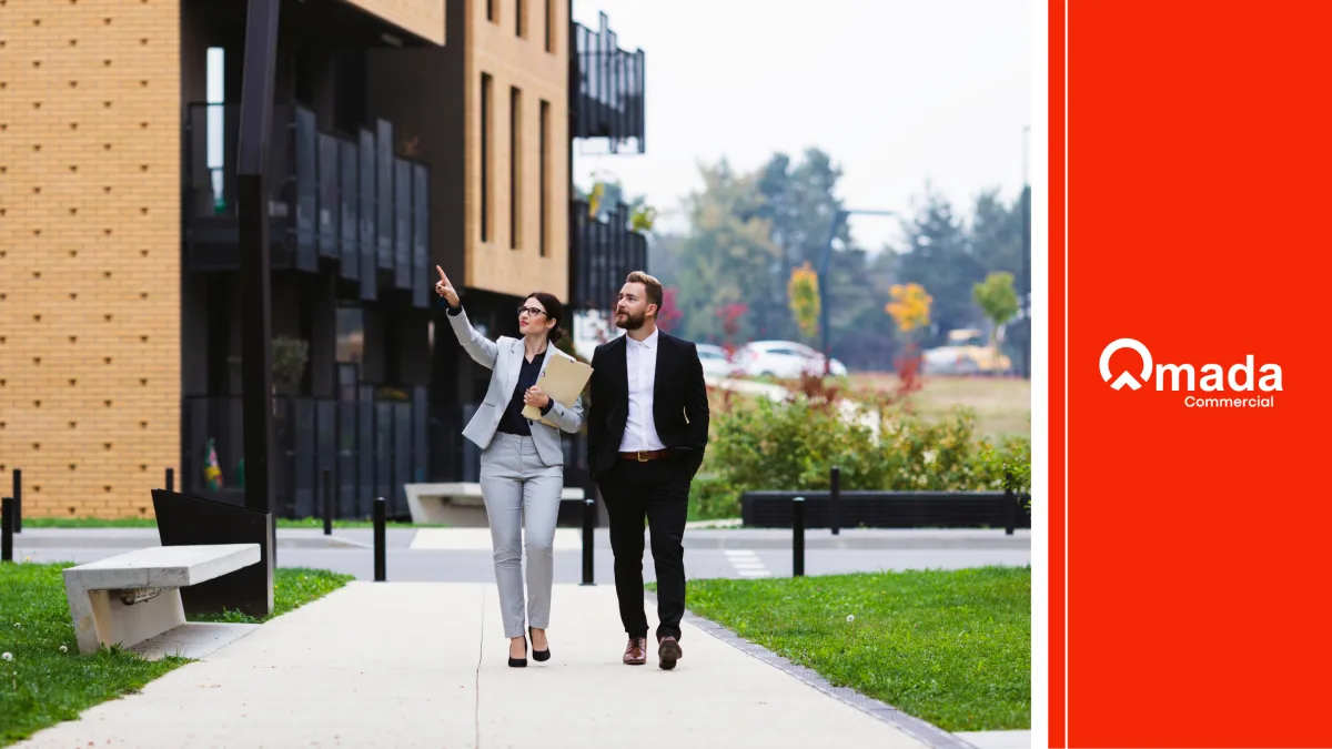 What Does a Commercial Real Estate Agent Do?