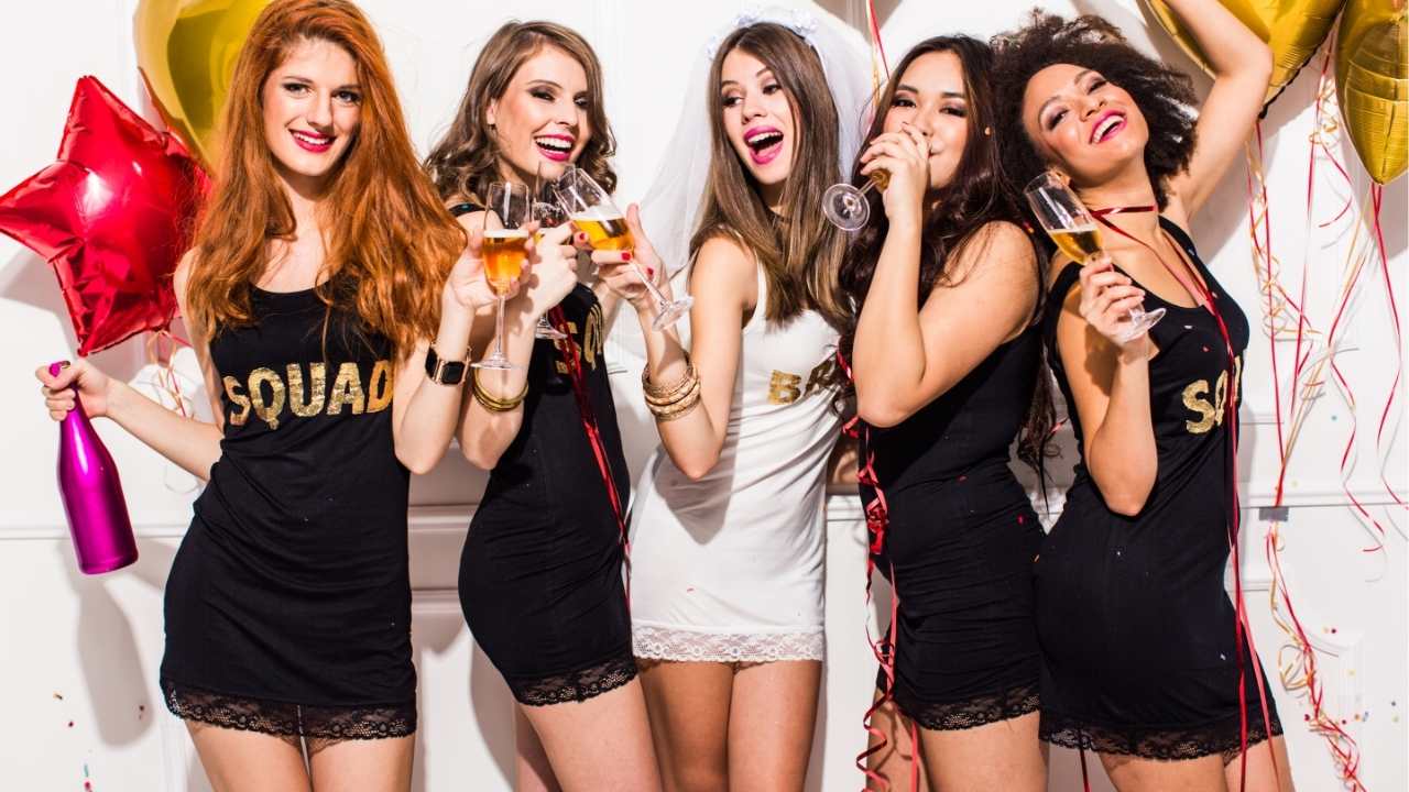 How to Book a Hairstylist for a Bachelorette Party