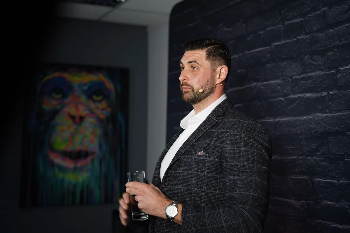 Tony Morris virtual event