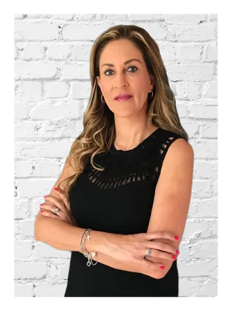 Advisor Marié 	Kinsley