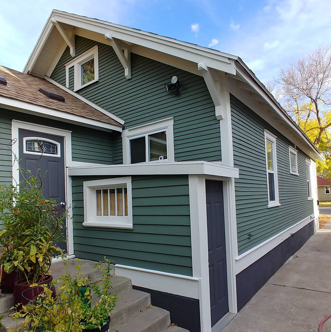Residential painting services in Lethbridge, AB