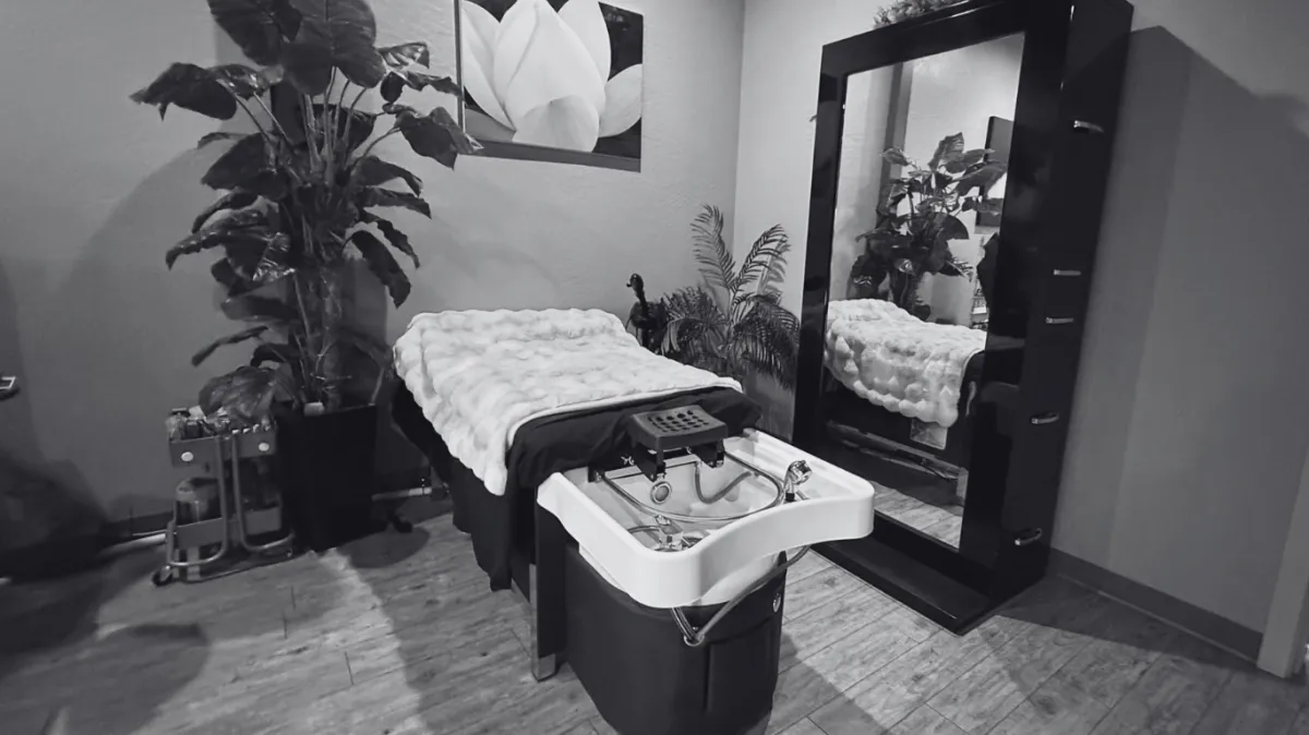 Medford luxury head spa treatment scalp massage