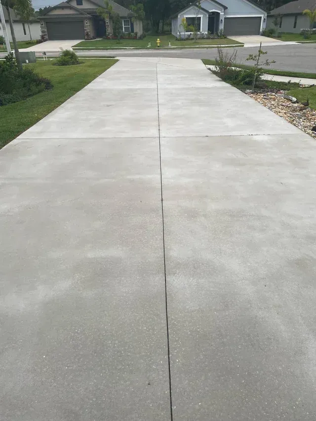 Broken Arrow Concrete builds and installs Driveway