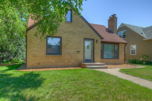 Home successfully sold by an owner who overpaid during the 2021 housing bidding wars and needed a safe exit
