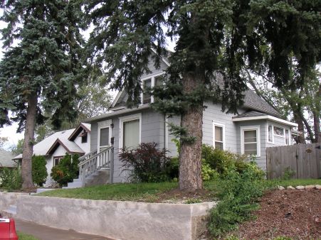 Two story house sold using a n free strategy that kept the seller from bringing cash to the closing table with a realtor approved sale
