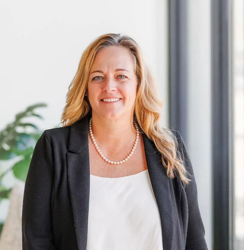 "Executive Coac" "Sheri Winesett providing leadership coaching." "Empowering women entrepreneurs with business growth strategies."